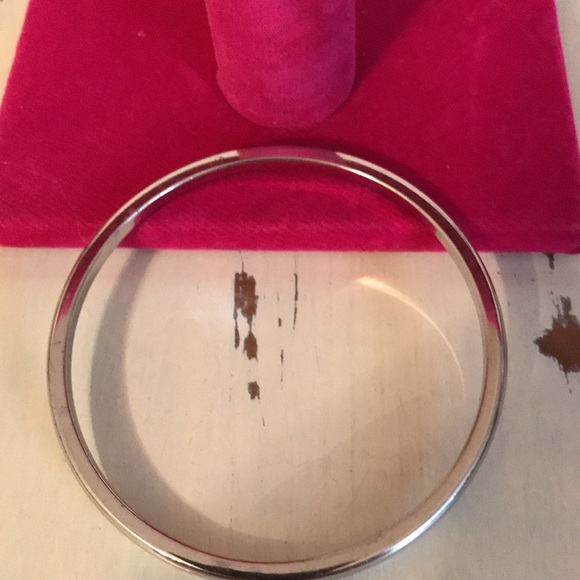 Monet silver bangle 1/4” wide - Picture 7 of 8